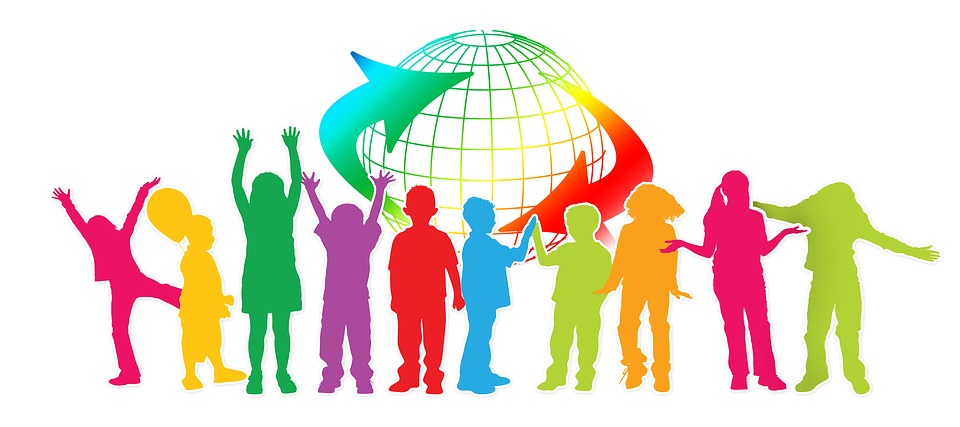 children collaborating across the globe