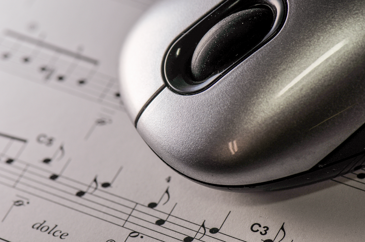 Mouse on Music Notes
